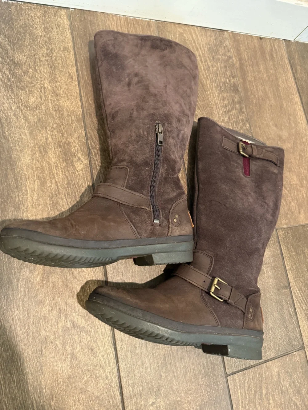 Ugg Australia Thomsen Stout‎ Brown Waterproof Boots Size 6